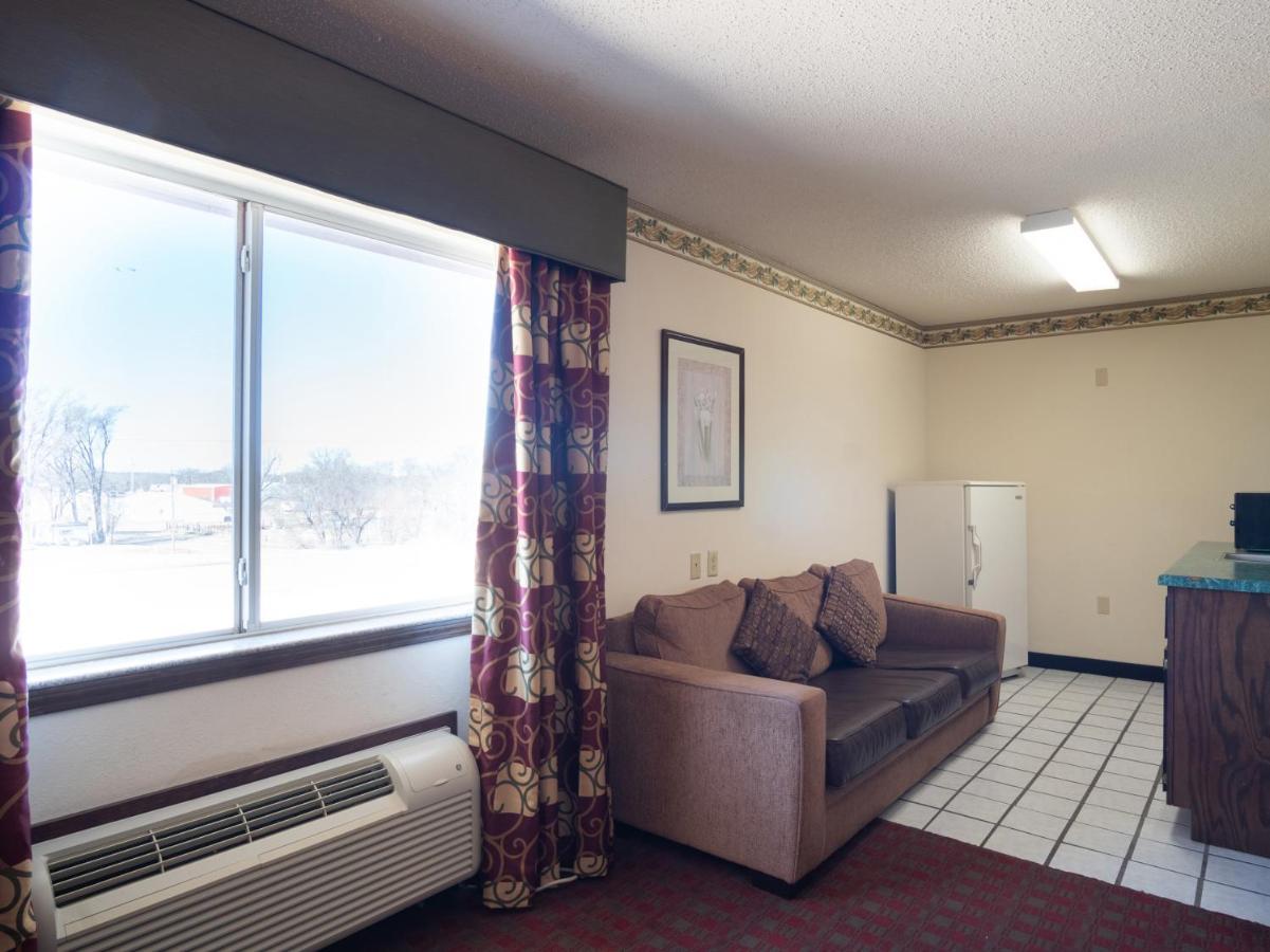Executive Inn Alva Buitenkant foto